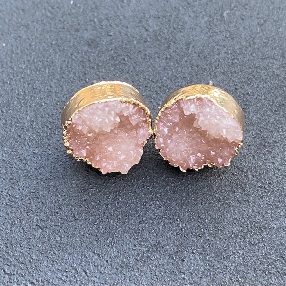 New! Anthro Druzy Soft Pink Rose Quartz Stud Earrings. - Picture 3 of 4